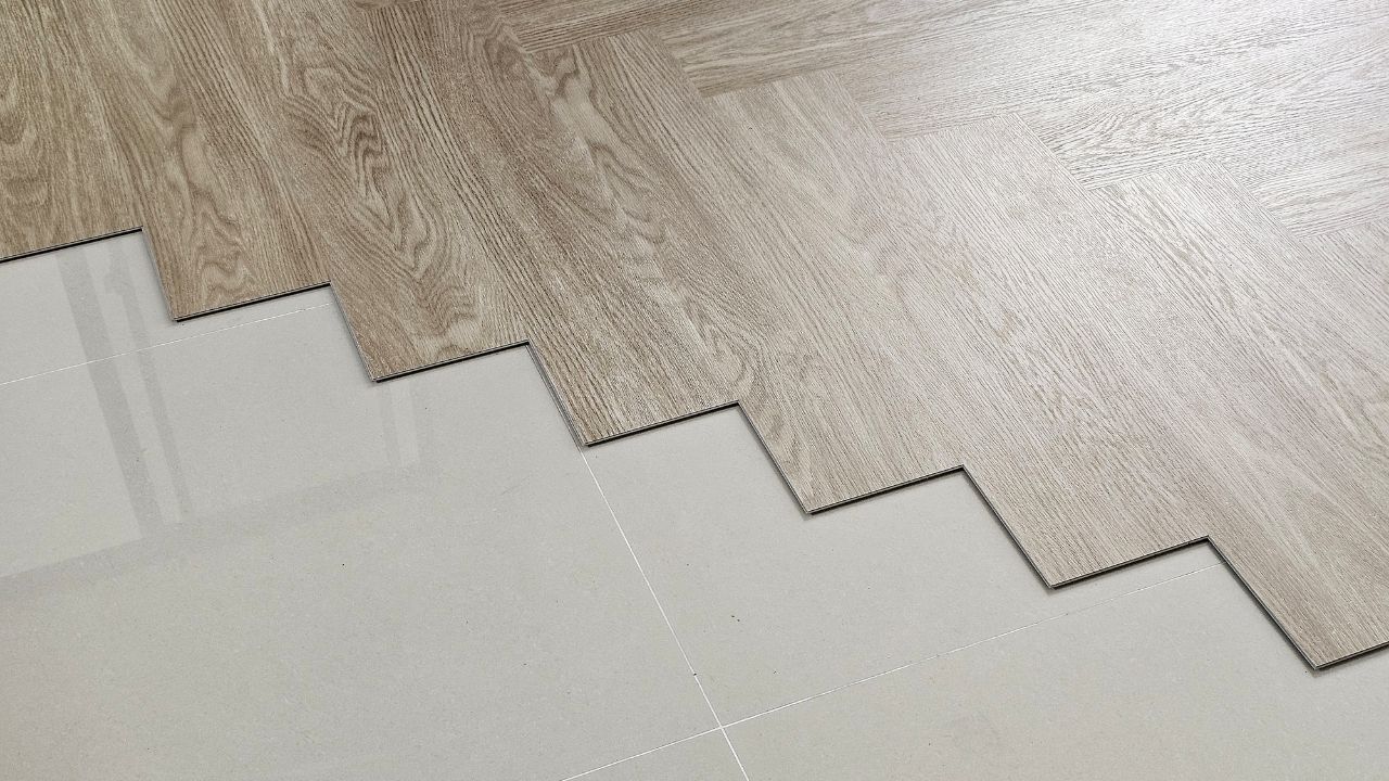 Jak dbać o podłogę winylową, by posłużyła lata?